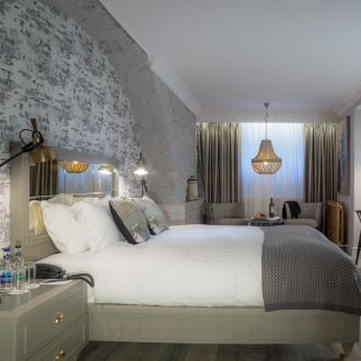 Oriel_House-157