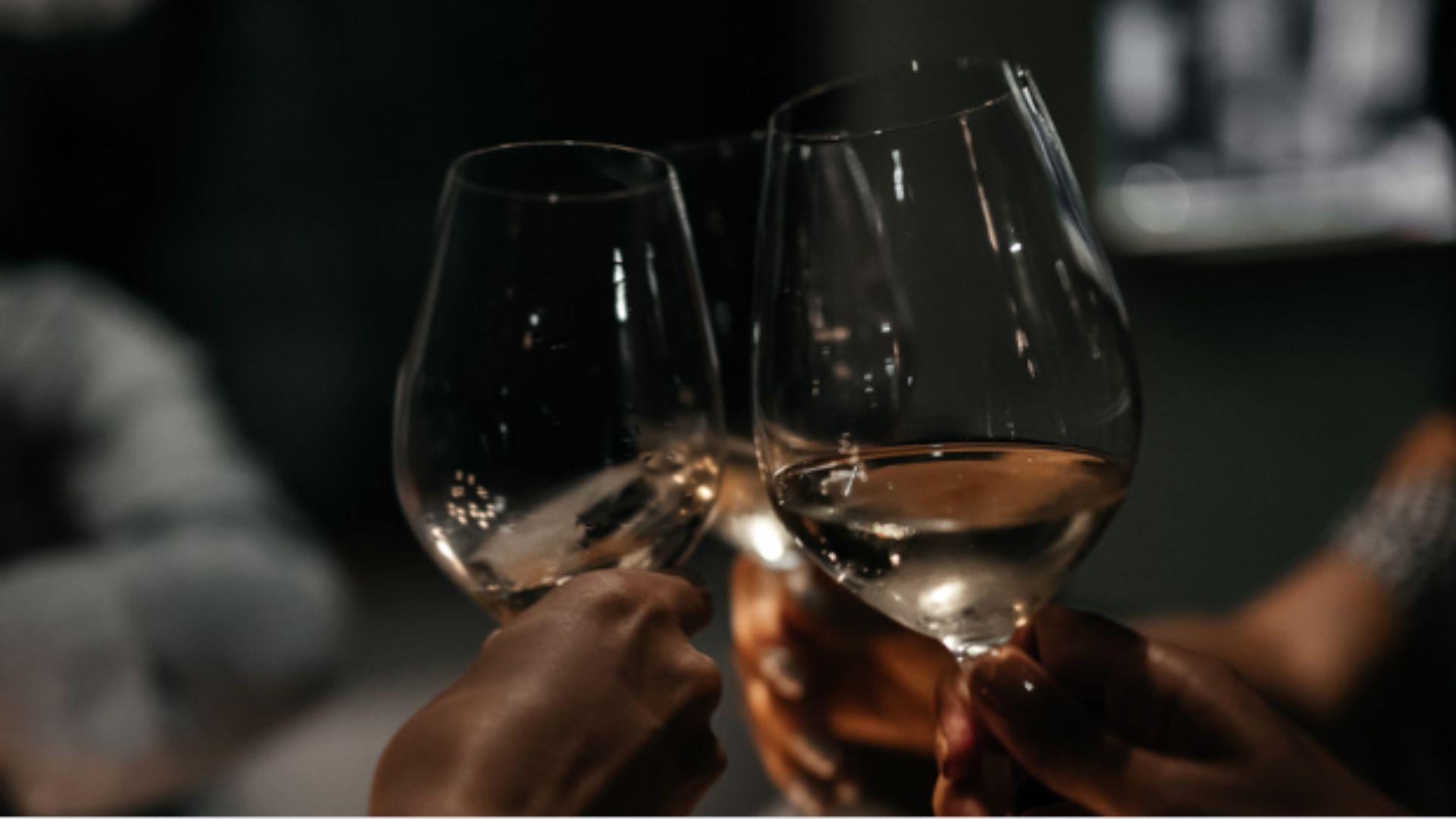 Wine  x  px Oriel House Hotel